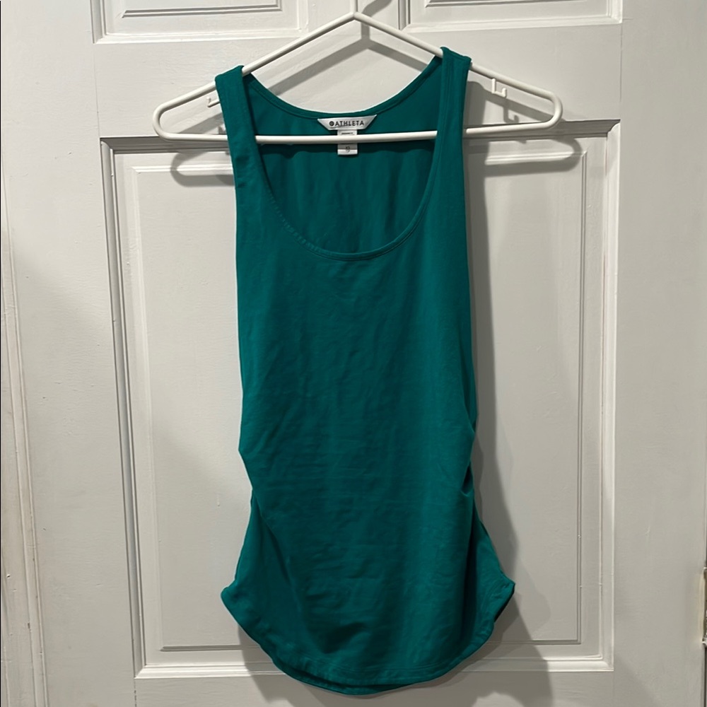 Green Fitted Sleeveless Tank Top